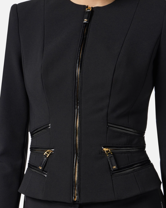 GIACCA CON DETTAGLI ZIP<BR/>