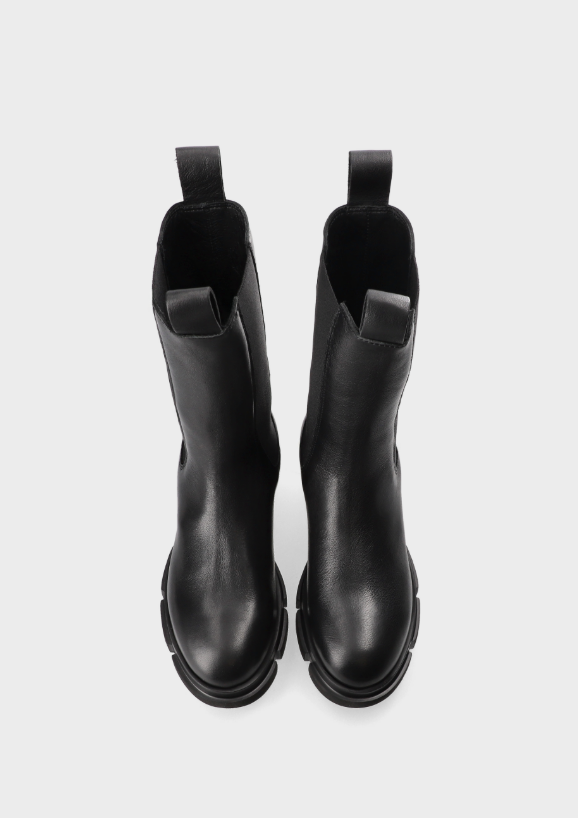 CHELSEA BOOT