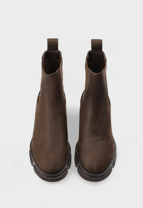CHELSEA BOOT