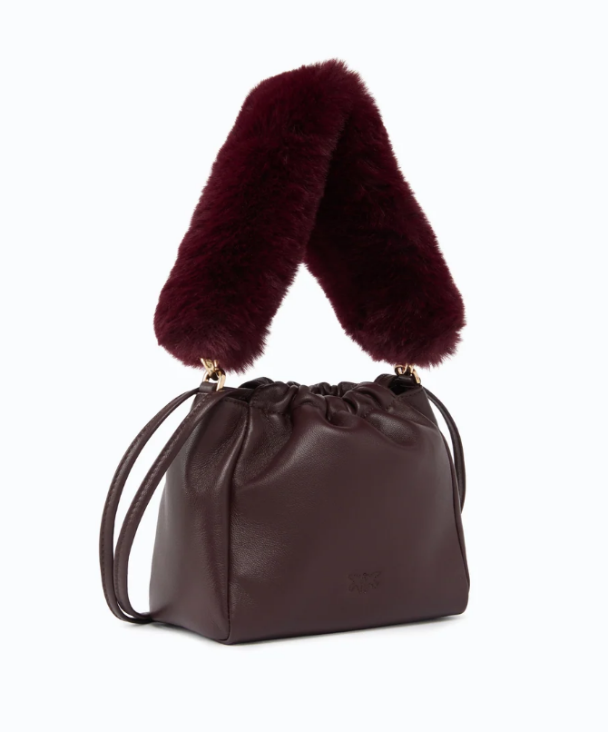 POUCH