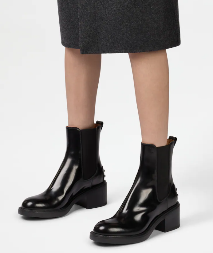 LEATHER ANKLE BOOTS