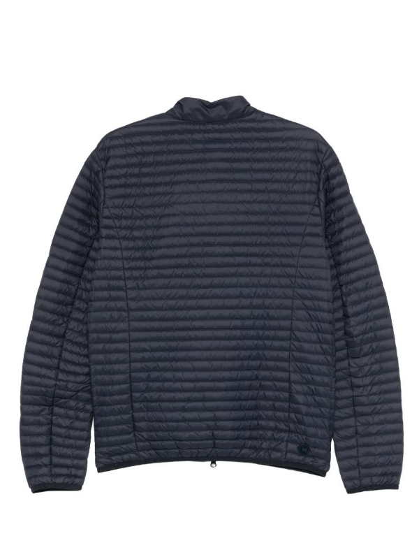 PACKABLE JACKET