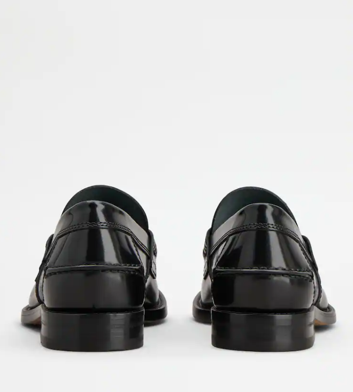 LEATHER LOAFERS