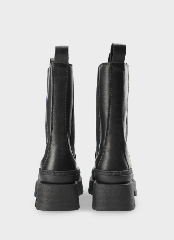CHELSEA BOOT 
