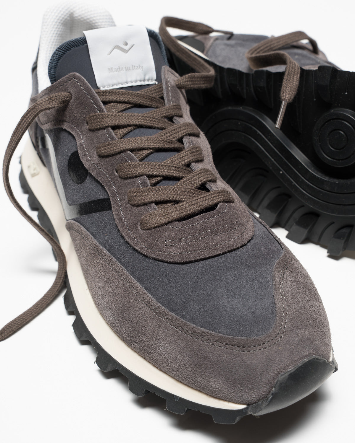 SUEDE SNEAKERS 