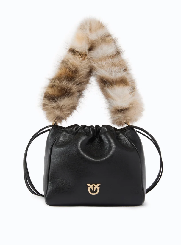 POUCH 
