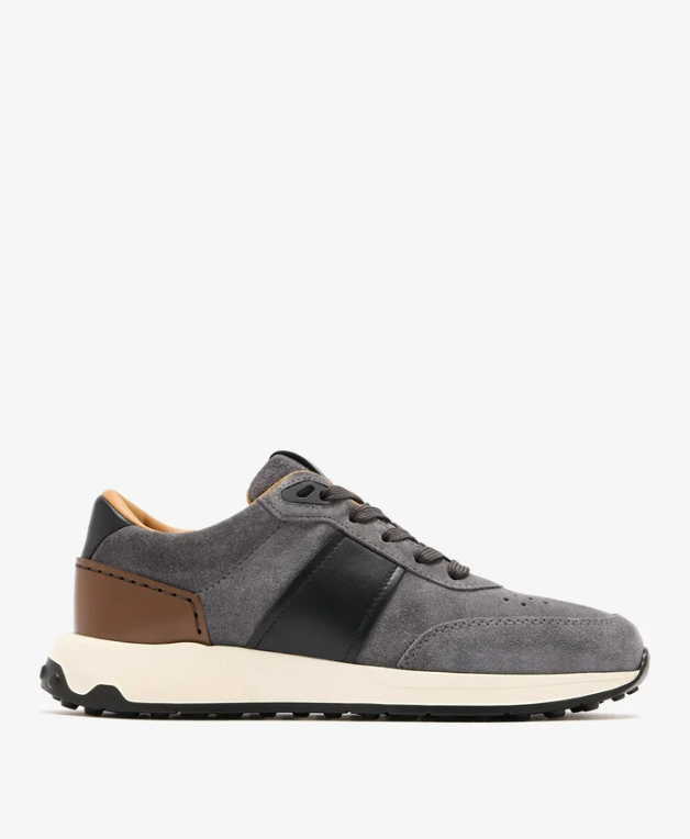 SUEDE SNEAKERS 