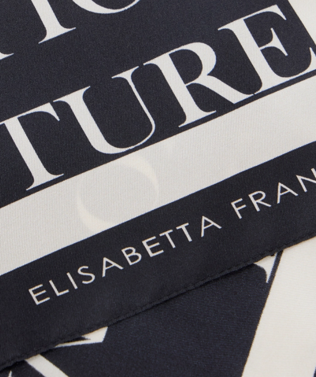 LETTERING PRINT SCARF 