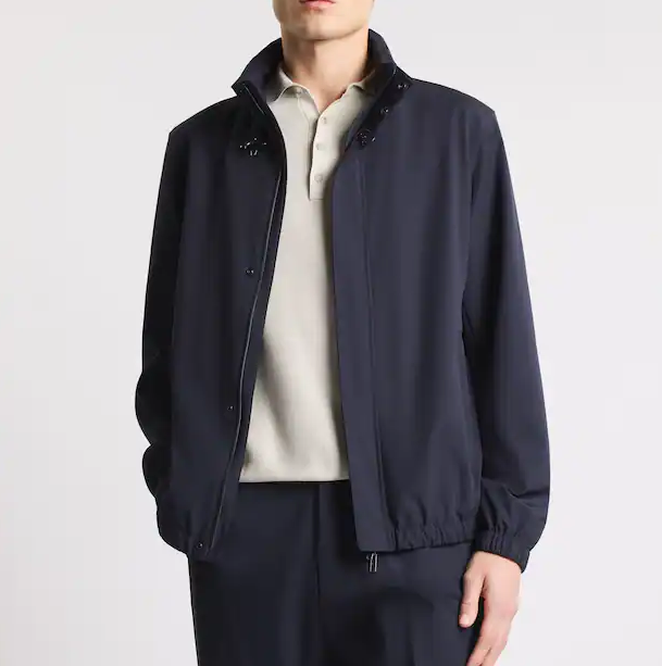 TRAVEL BOMBER 