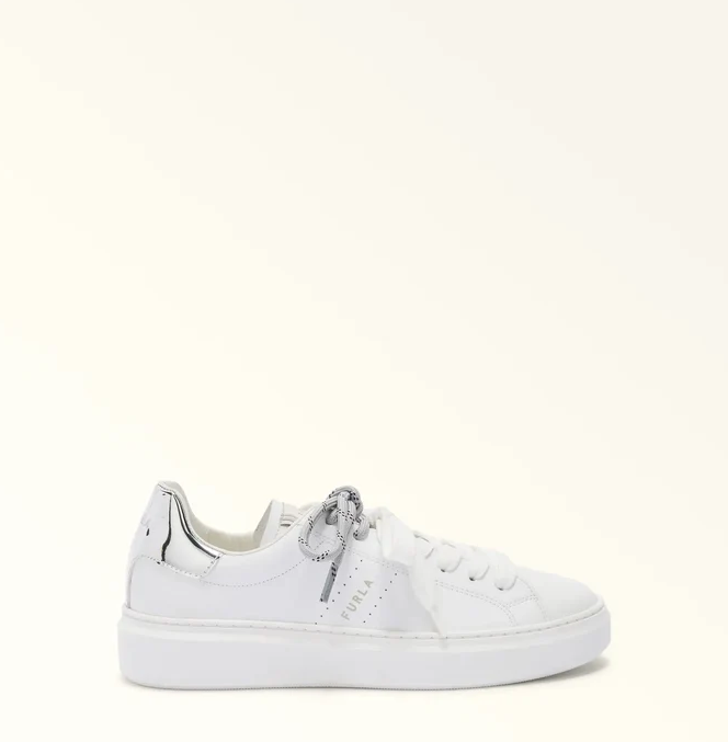 HYPE SNEAKER 
