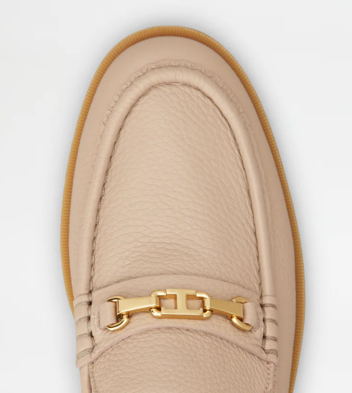 LEATHER LOAFERS 
