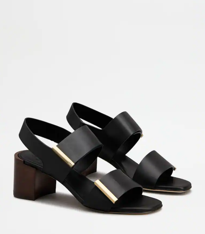 LEATHER SANDALS 
