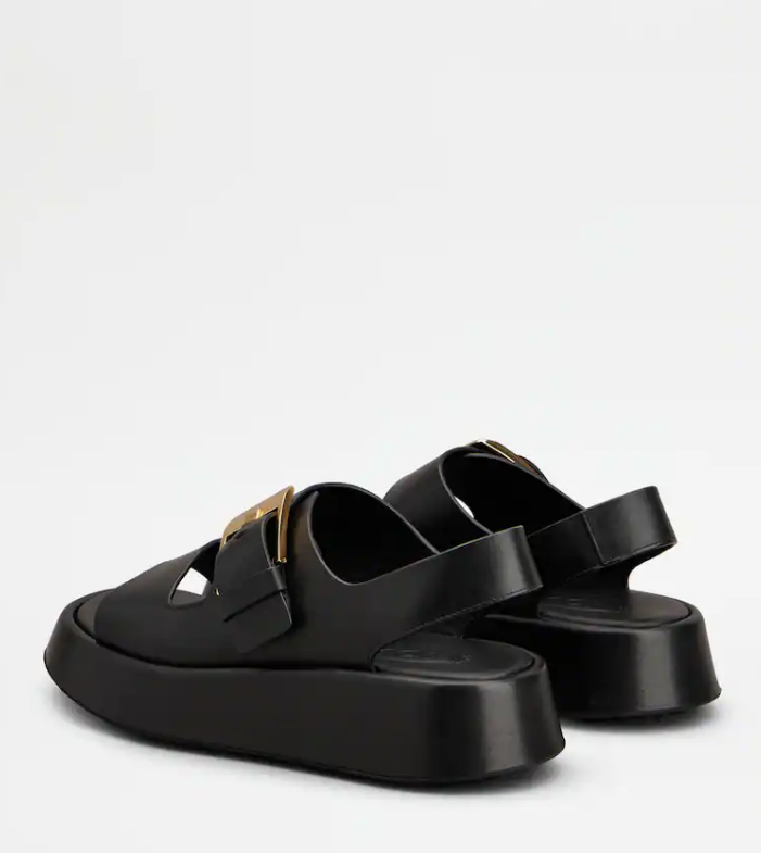 LEATHER SANDALS 