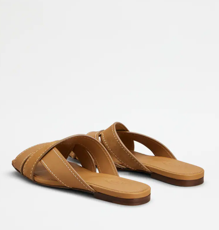 LEATHER FLAT 