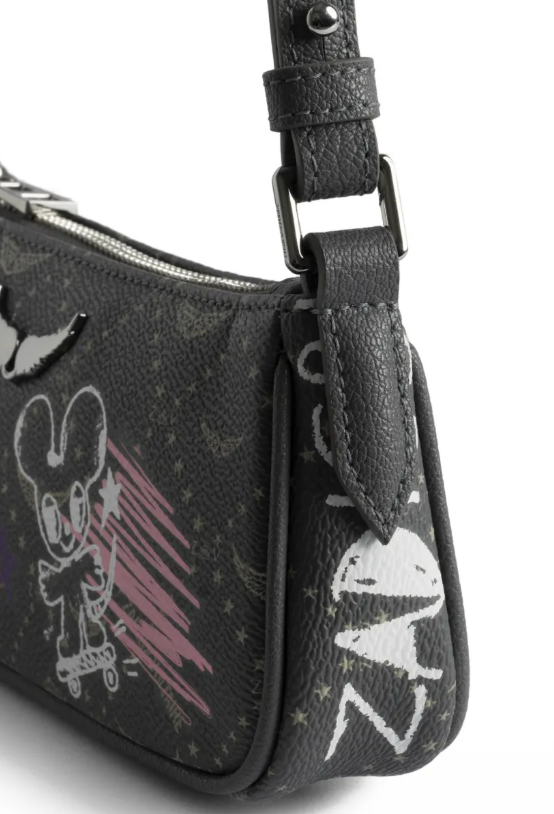 Z POCKET MONOGRAM TAG 