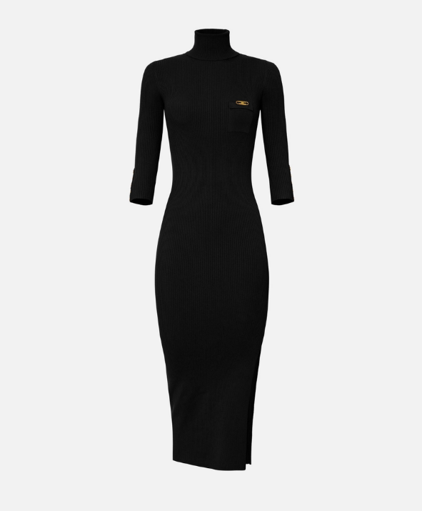 ABITO IN MAGLIA CON TASCHINO