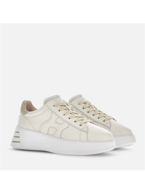REBEL HOGAN | HXW5640DN61RCB367T367T