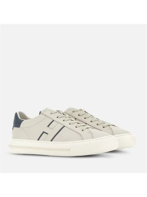 REBEL HOGAN | HXM6910FU100ZL826K826K