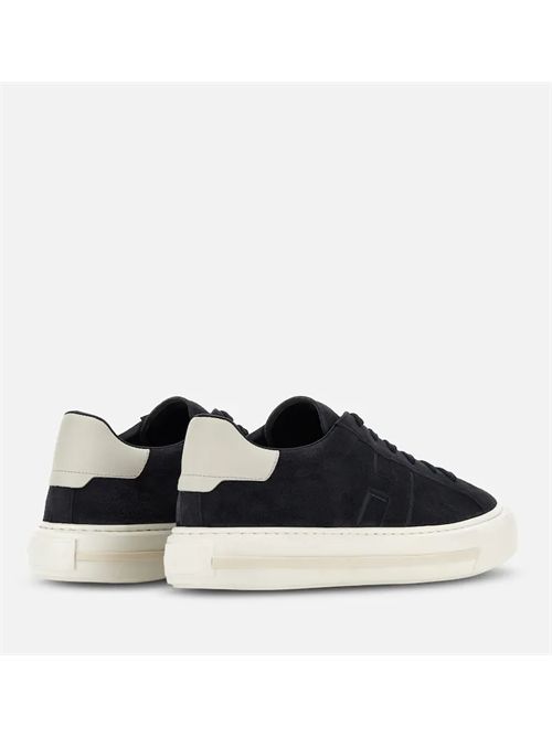 REBEL HOGAN | HXM6910FU10UHO01VU01VU